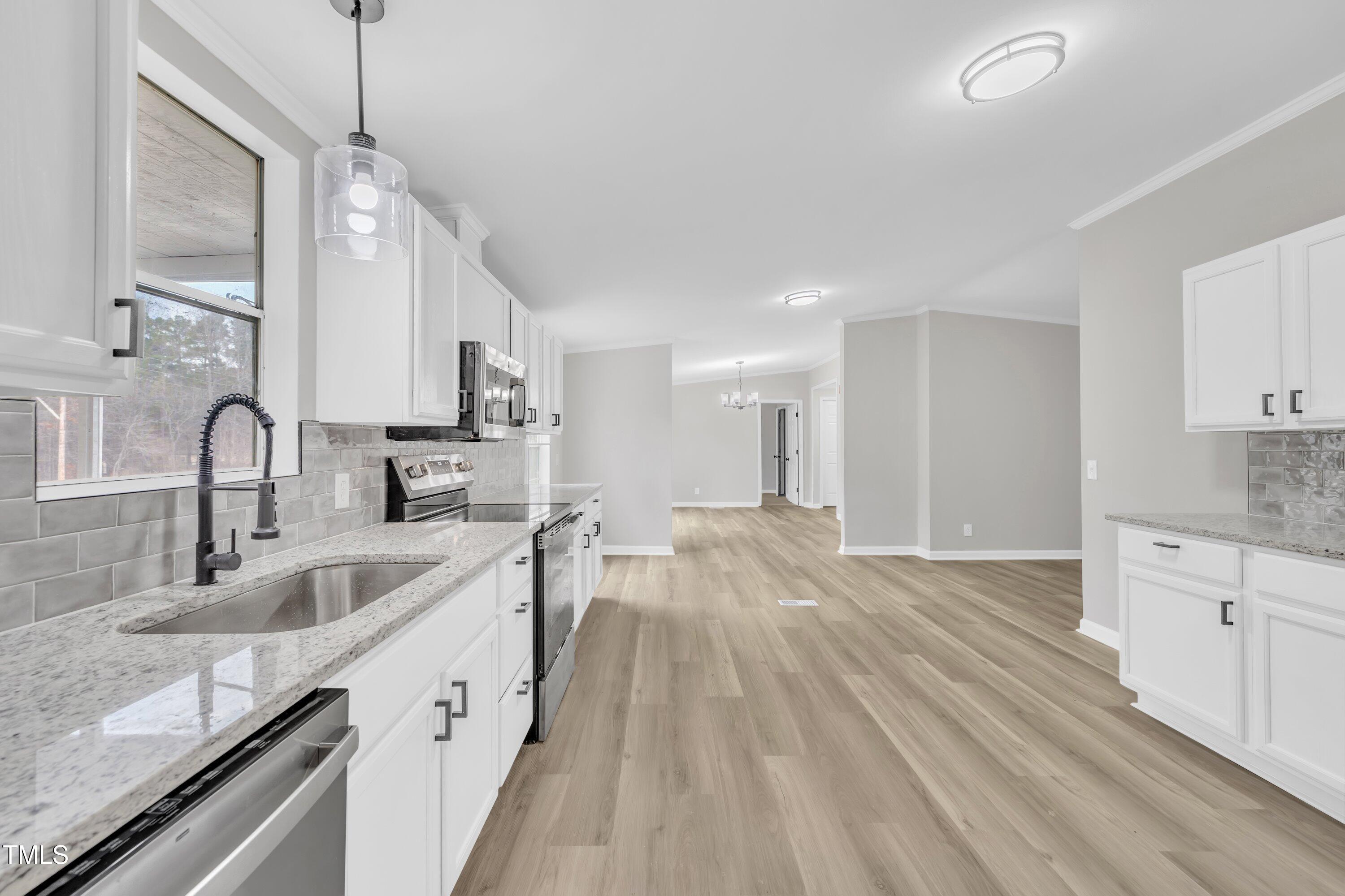 16 Woodbine Court