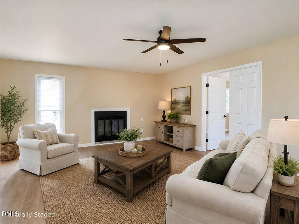 512 Monroe Holt Road