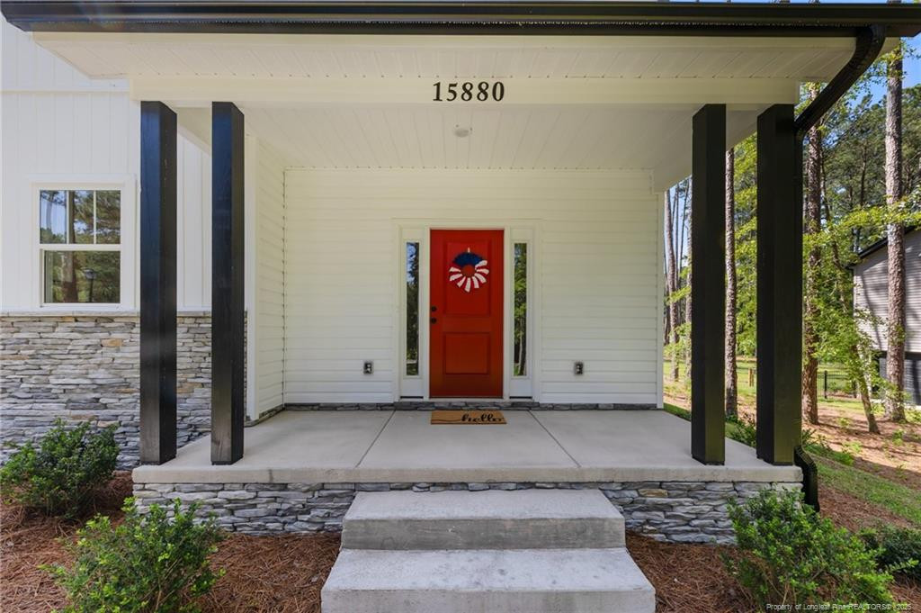 15880 Fox Lane