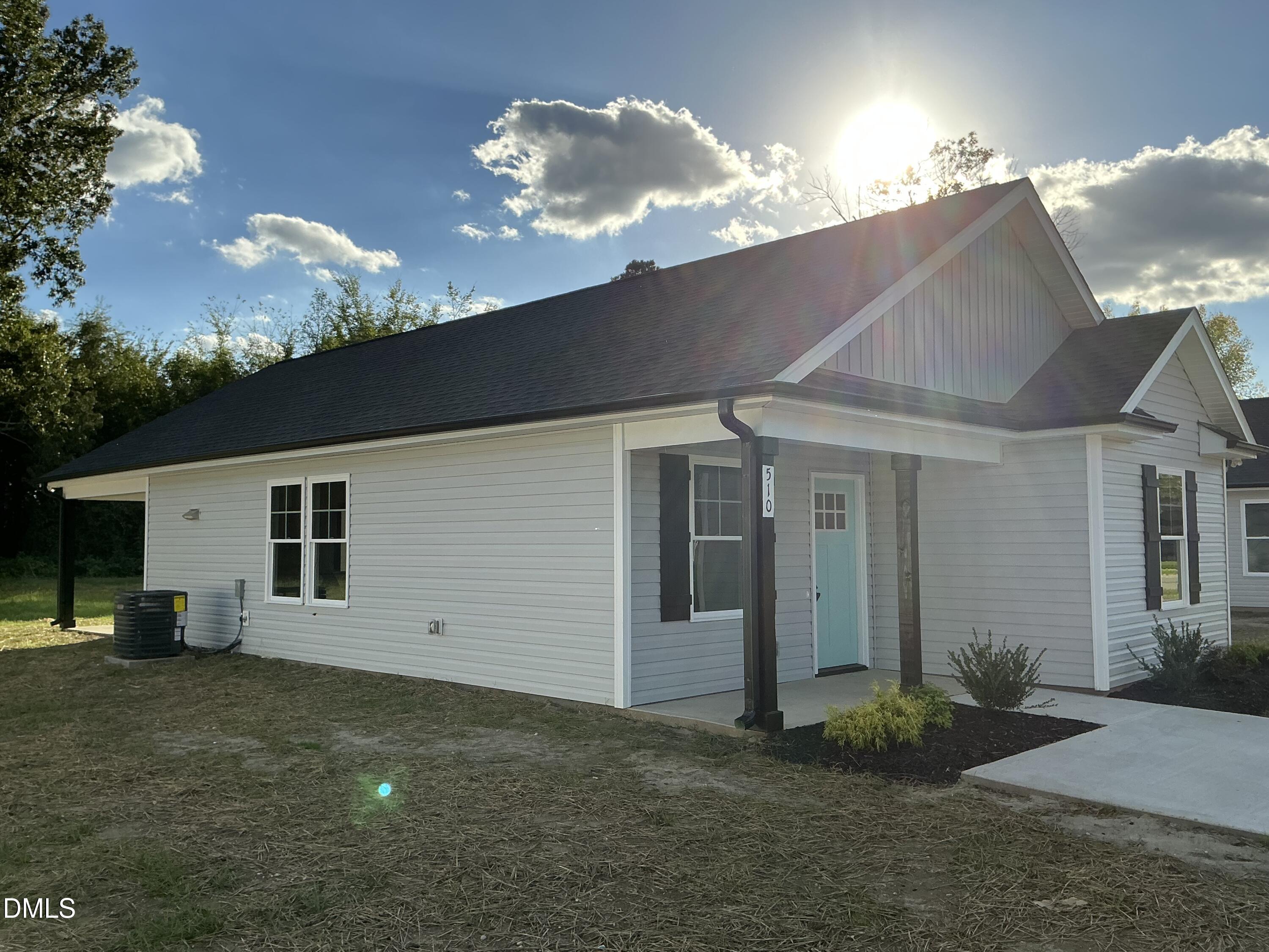 510 Crump St. Street