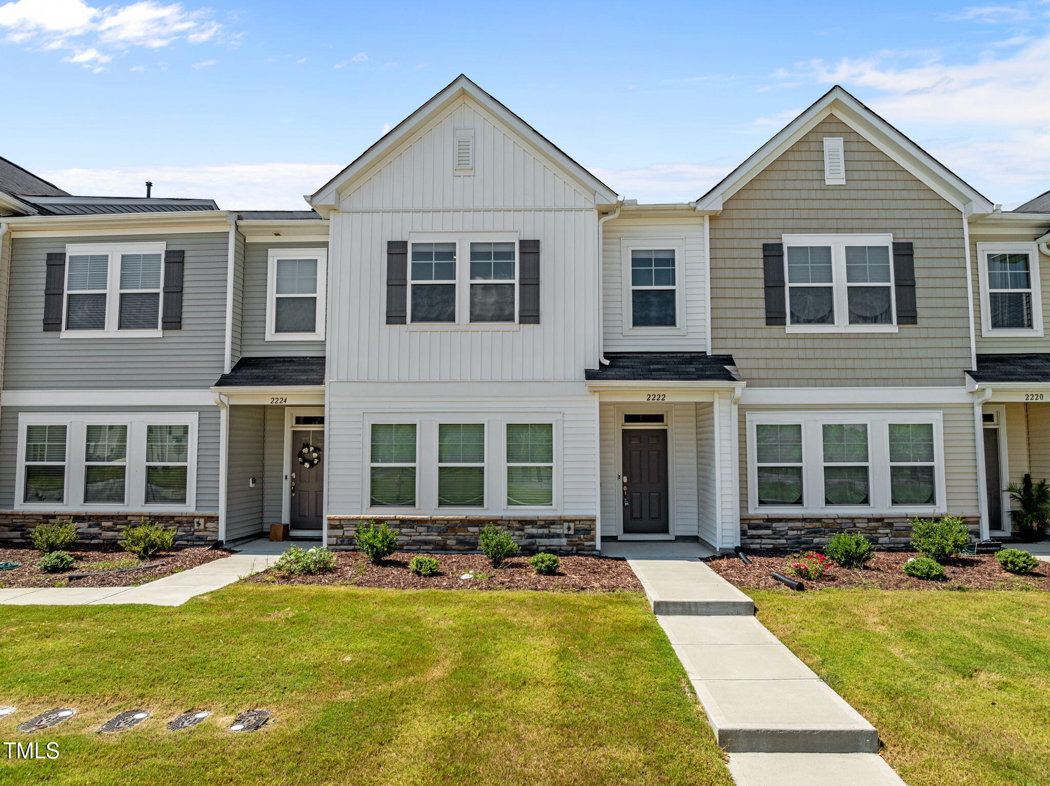 2222 Kasota Lane