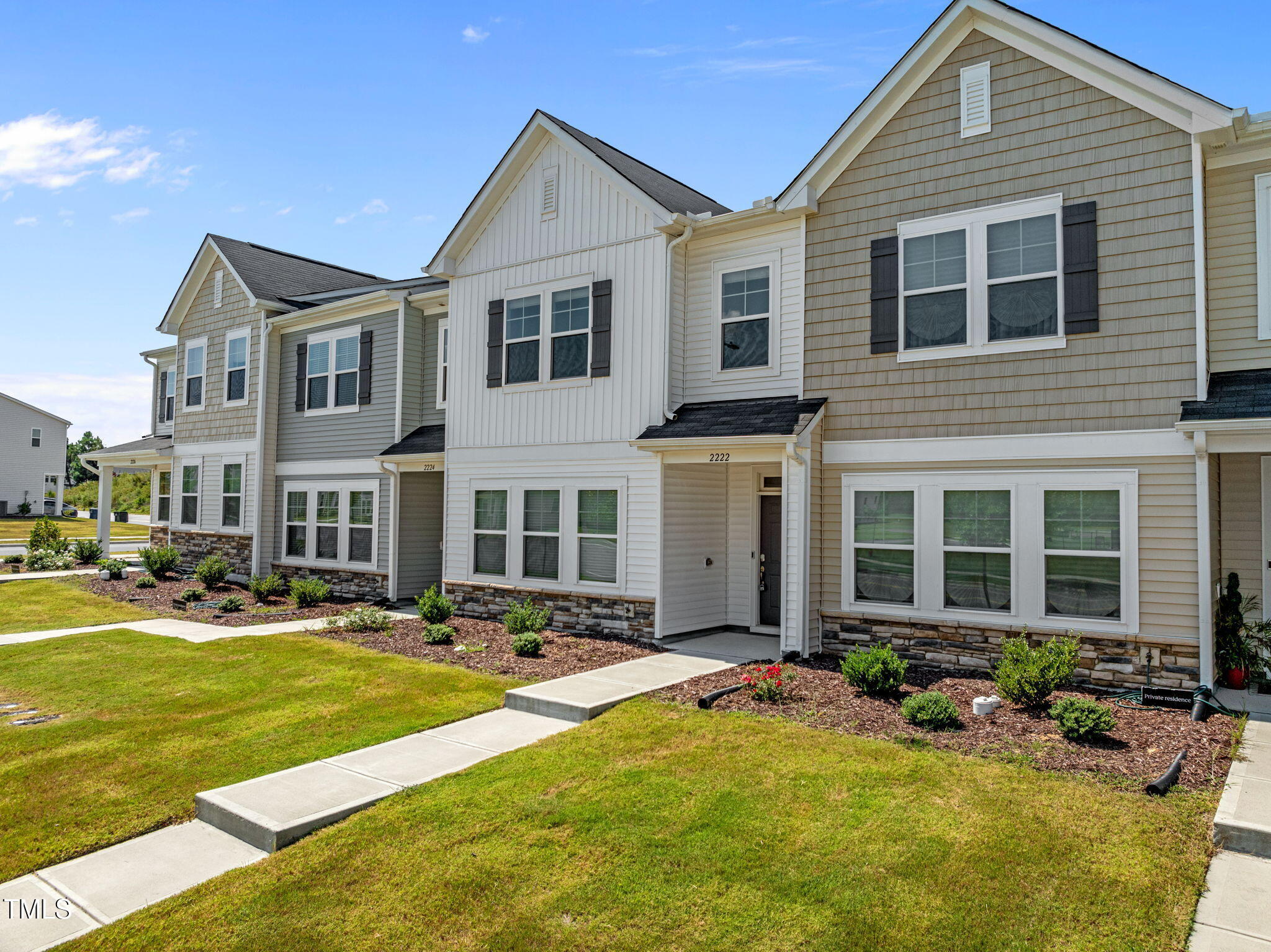 2222 Kasota Lane