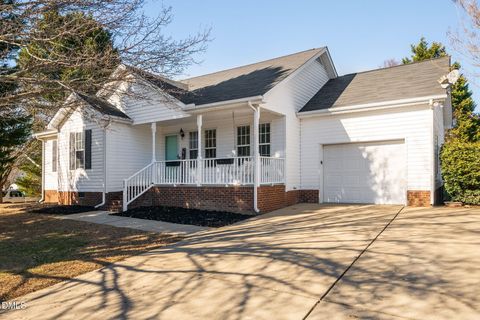 11 Hemlock Court Angier NC 27501