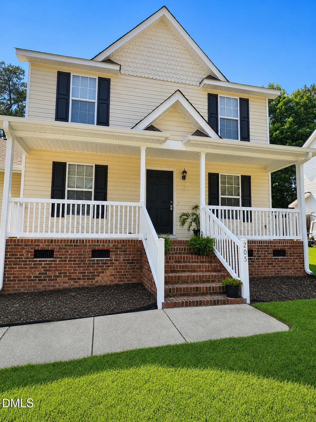 205 Spinel Lane