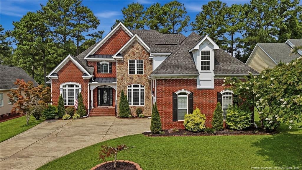 271 Falling Water Road, Spring Lake, NC, 28390