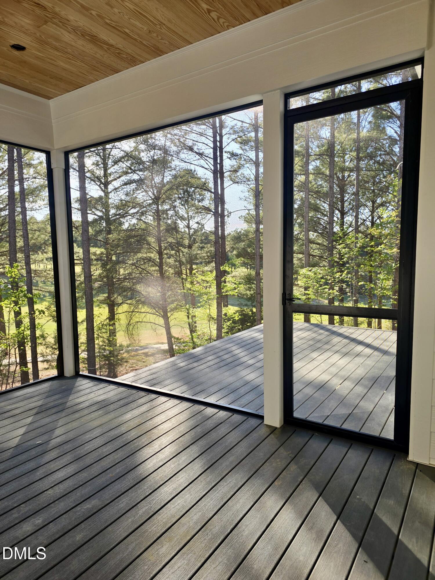 33 Blackhorn Court