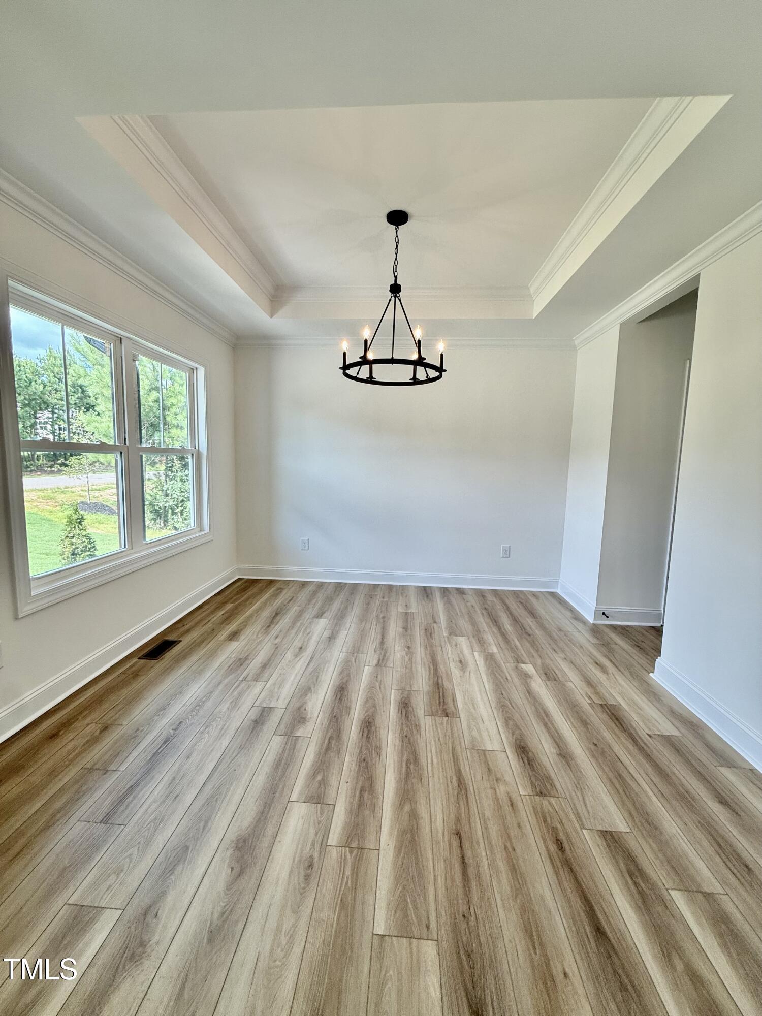 60 Moonraker Drive