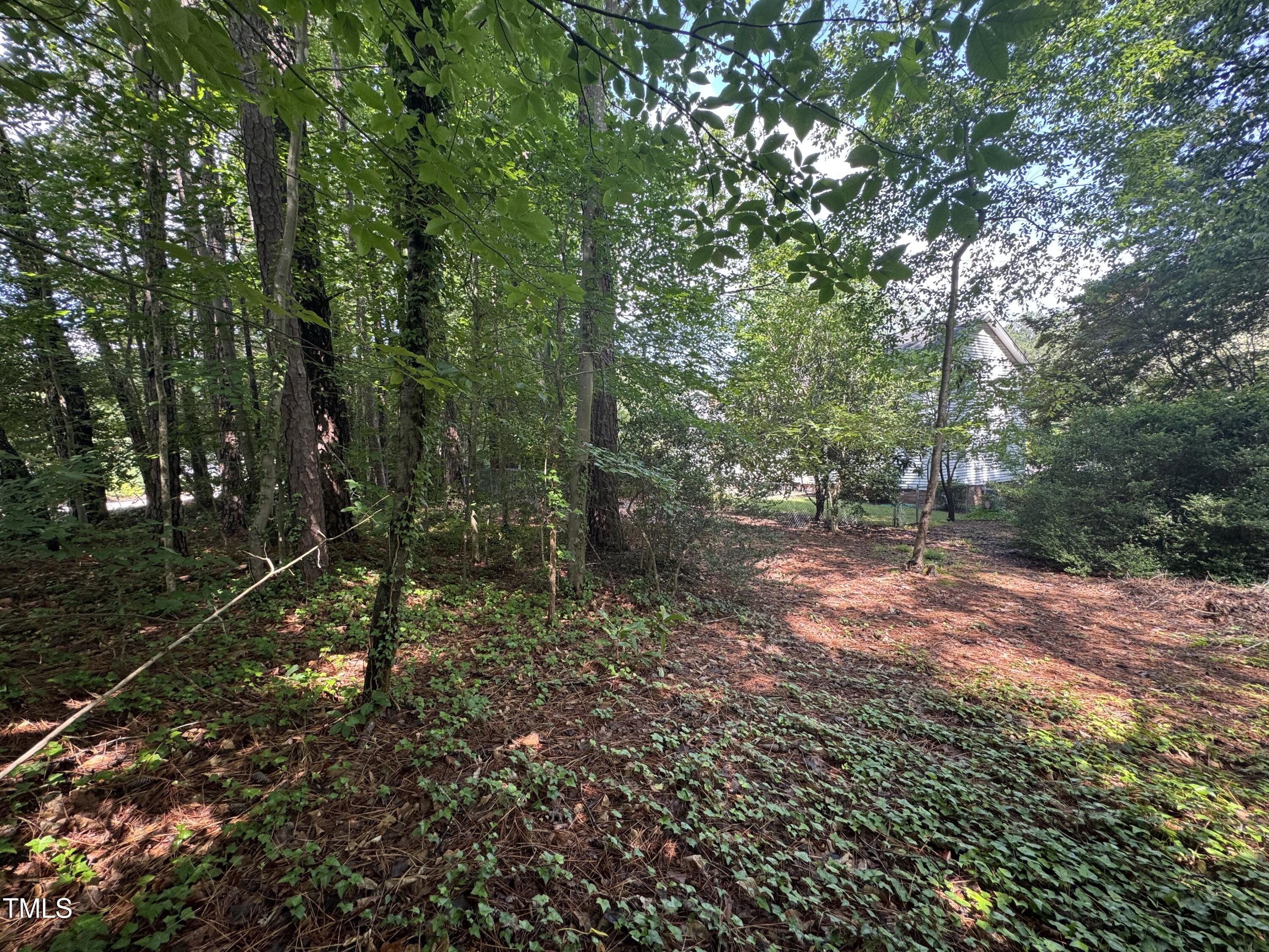 1305 Lennox Place