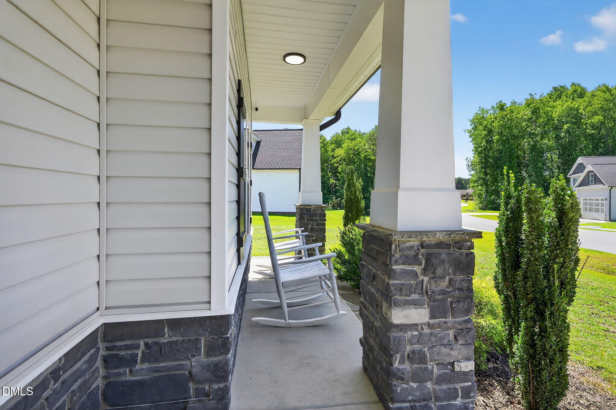 414 Fallingbrook Drive
