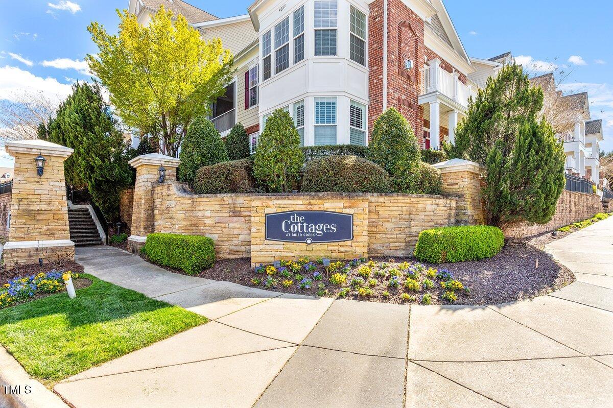 10321 Sablewood Drive 108