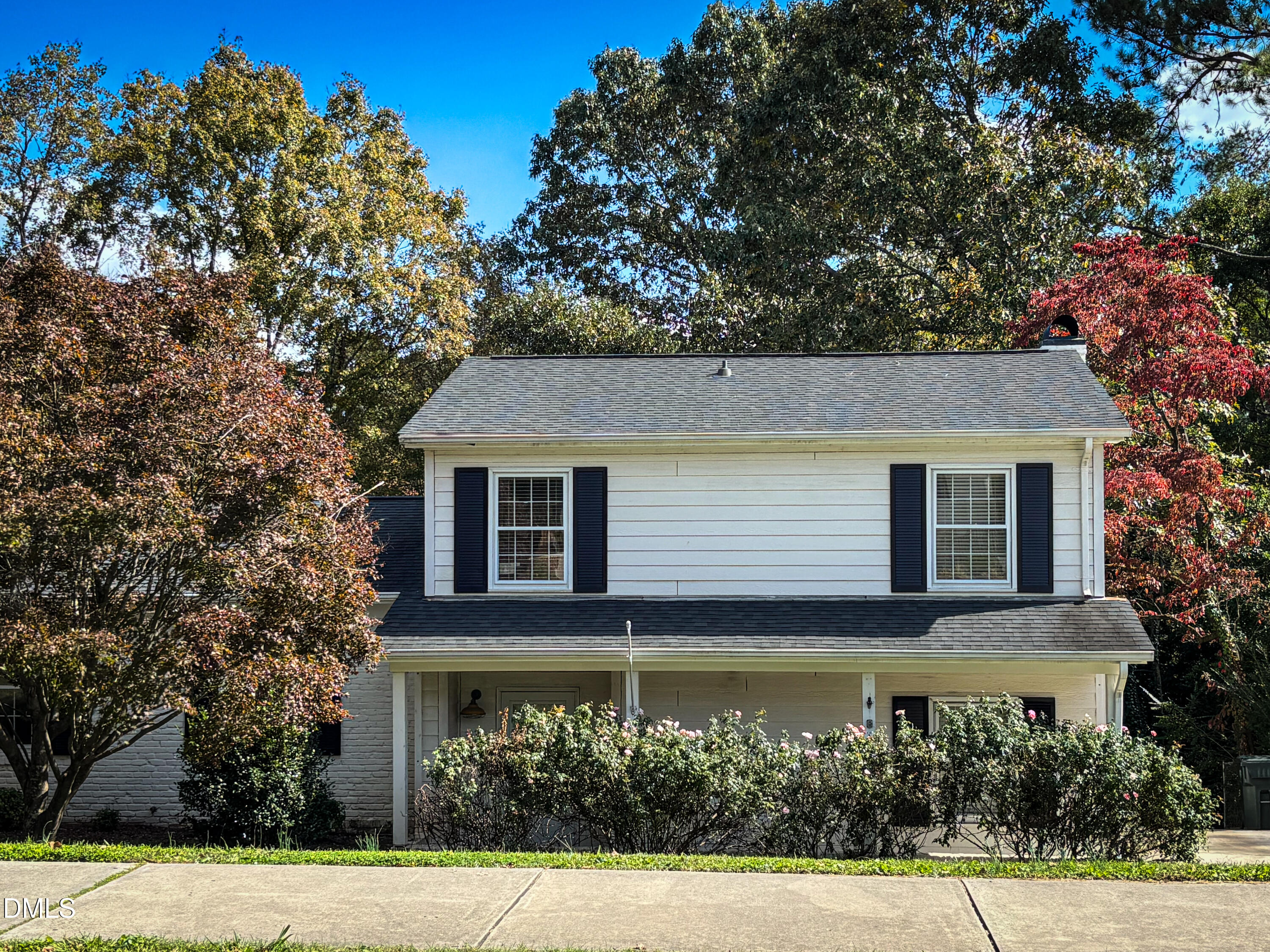 909 Tyrrell Road