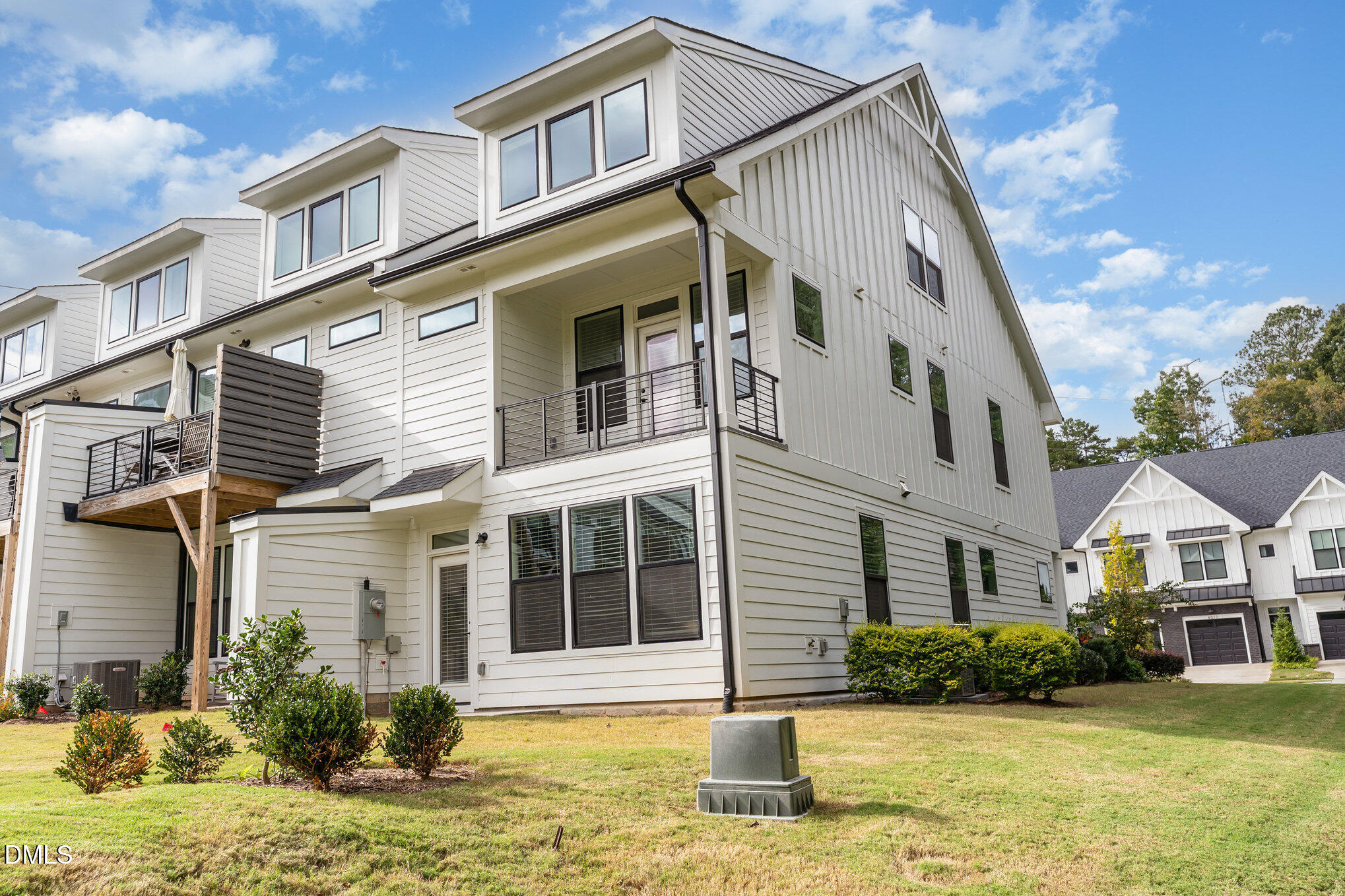 4016 Emerald Green Road