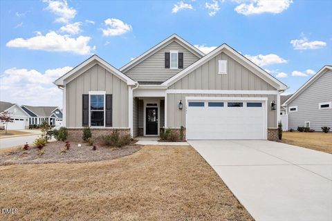 1721 Pinecliff Court Fuquay Varina NC 27526