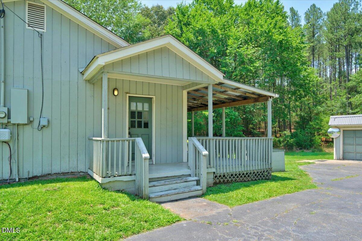 5809 Wake Forest Highway