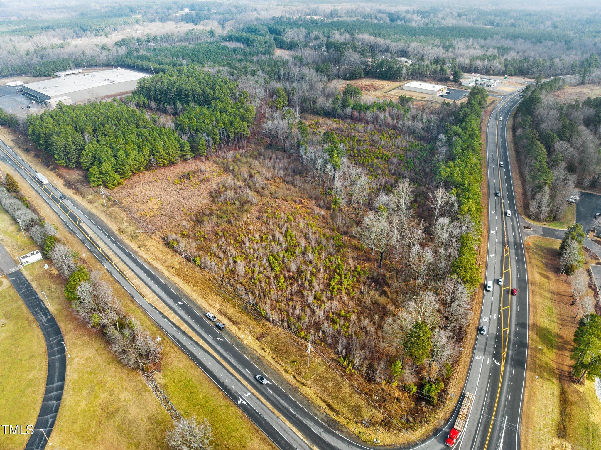 400 Oxford Loop