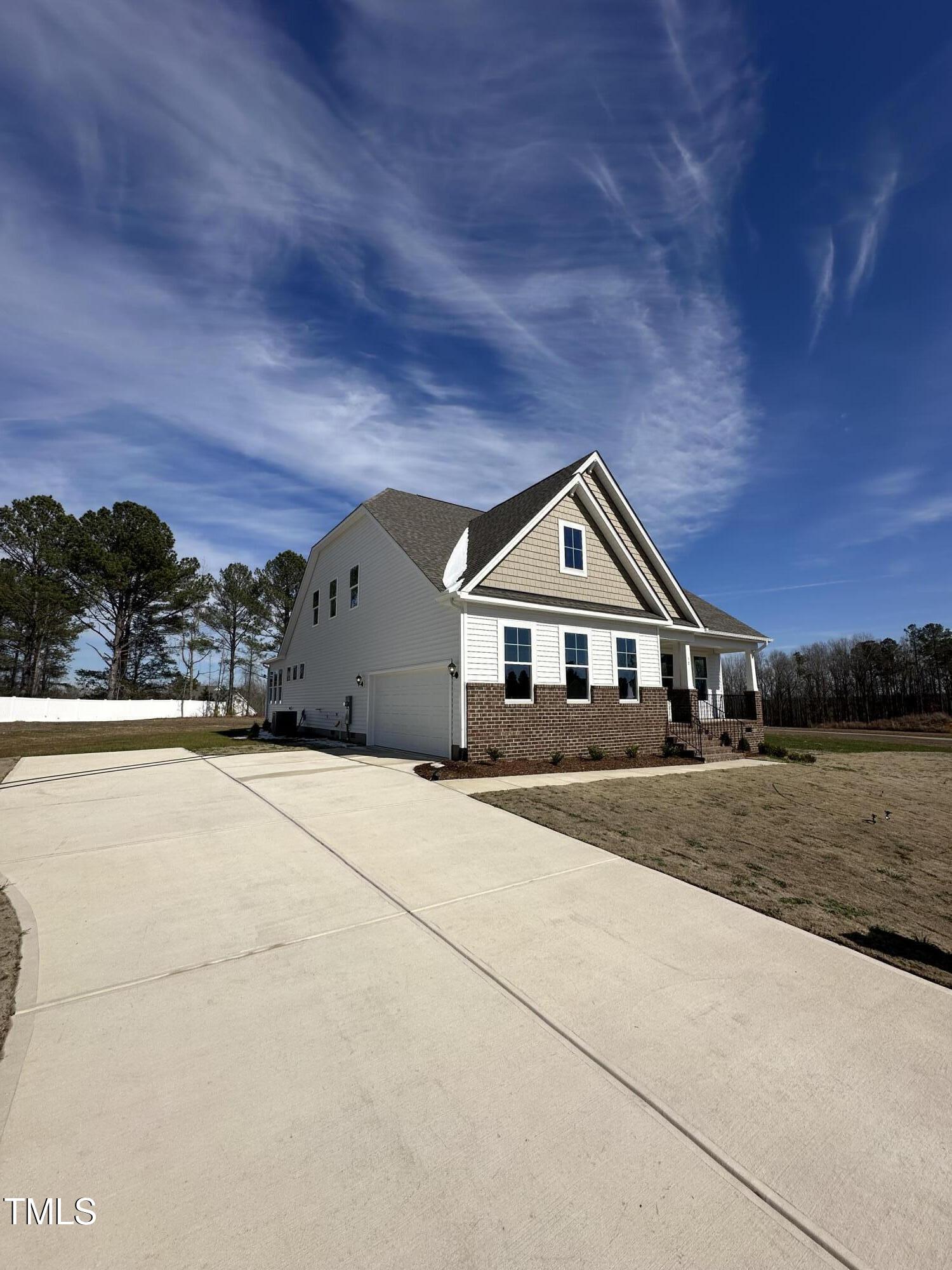 52 Quail Point Cir