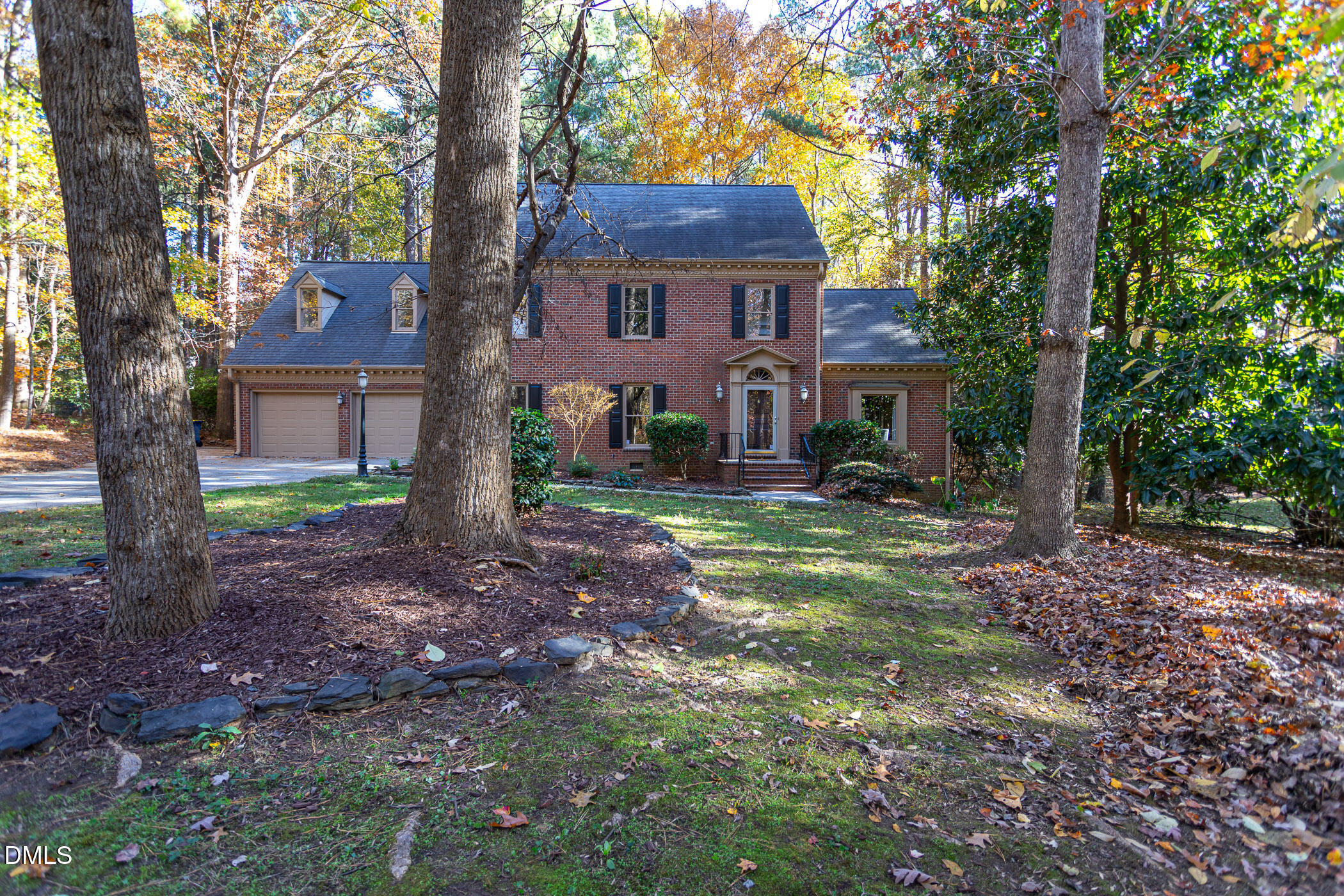 5008 Wood Valley Drive