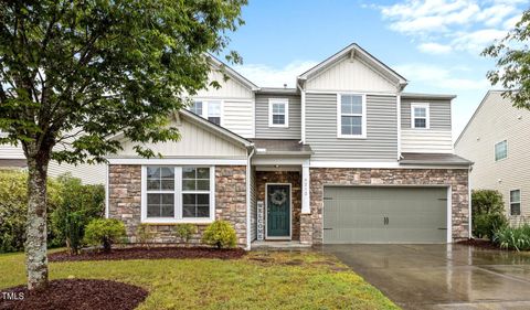 4212 Auburn Hills Drive Raleigh NC 27616