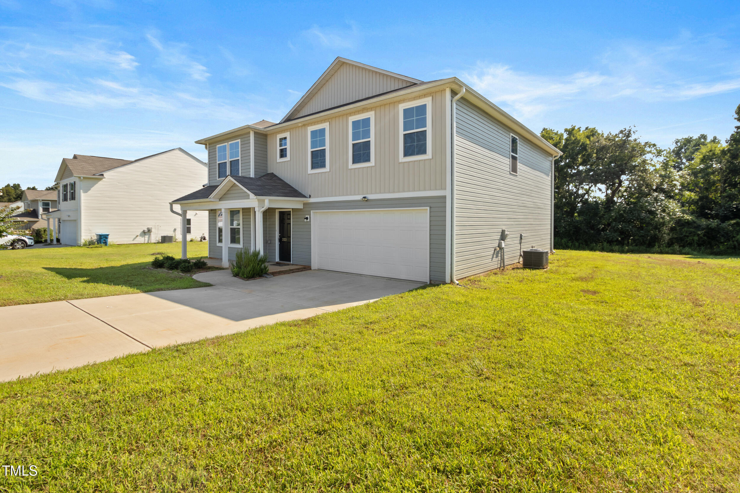 2121 Wildwind Drive