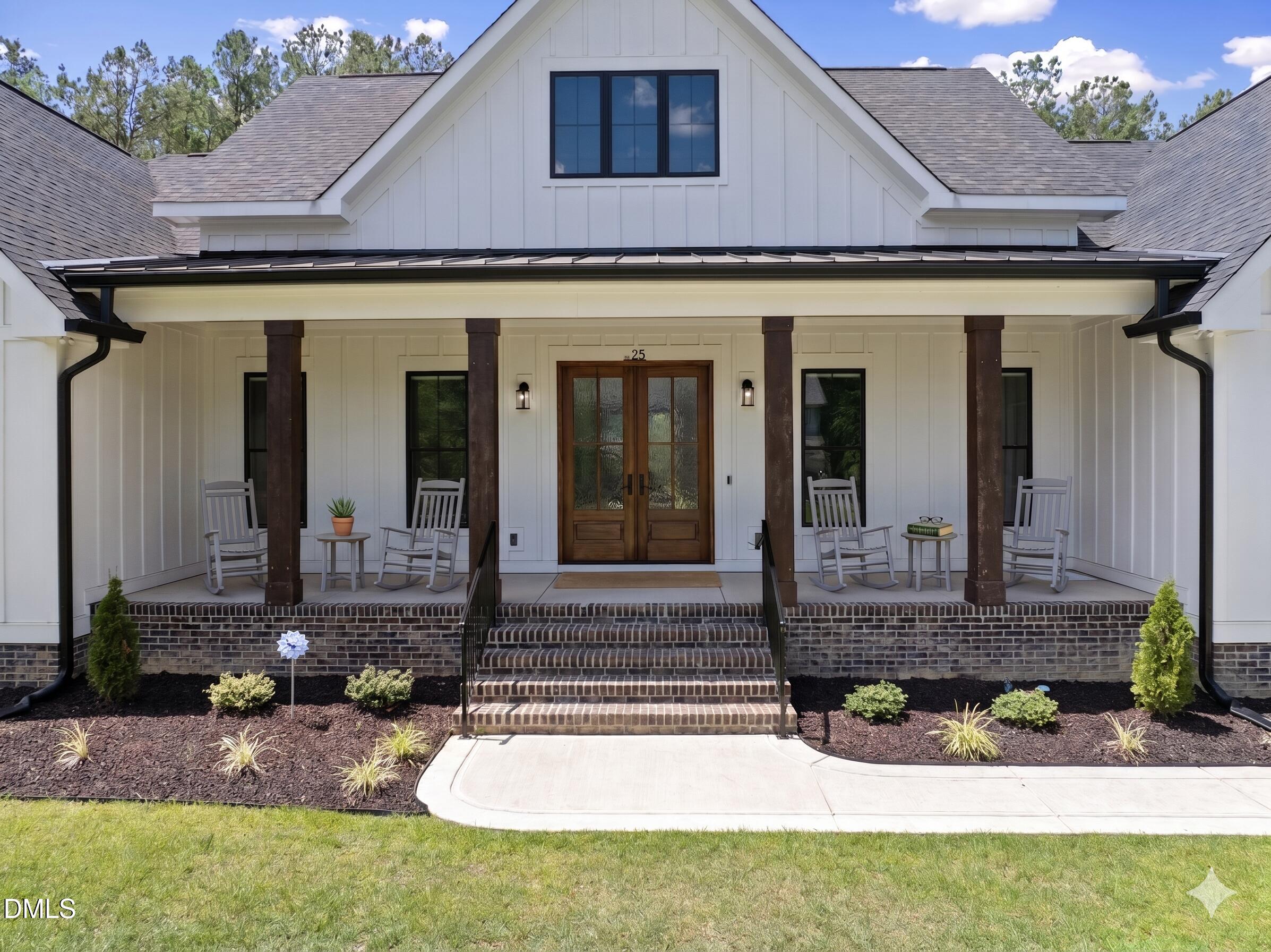25 Downes Trail