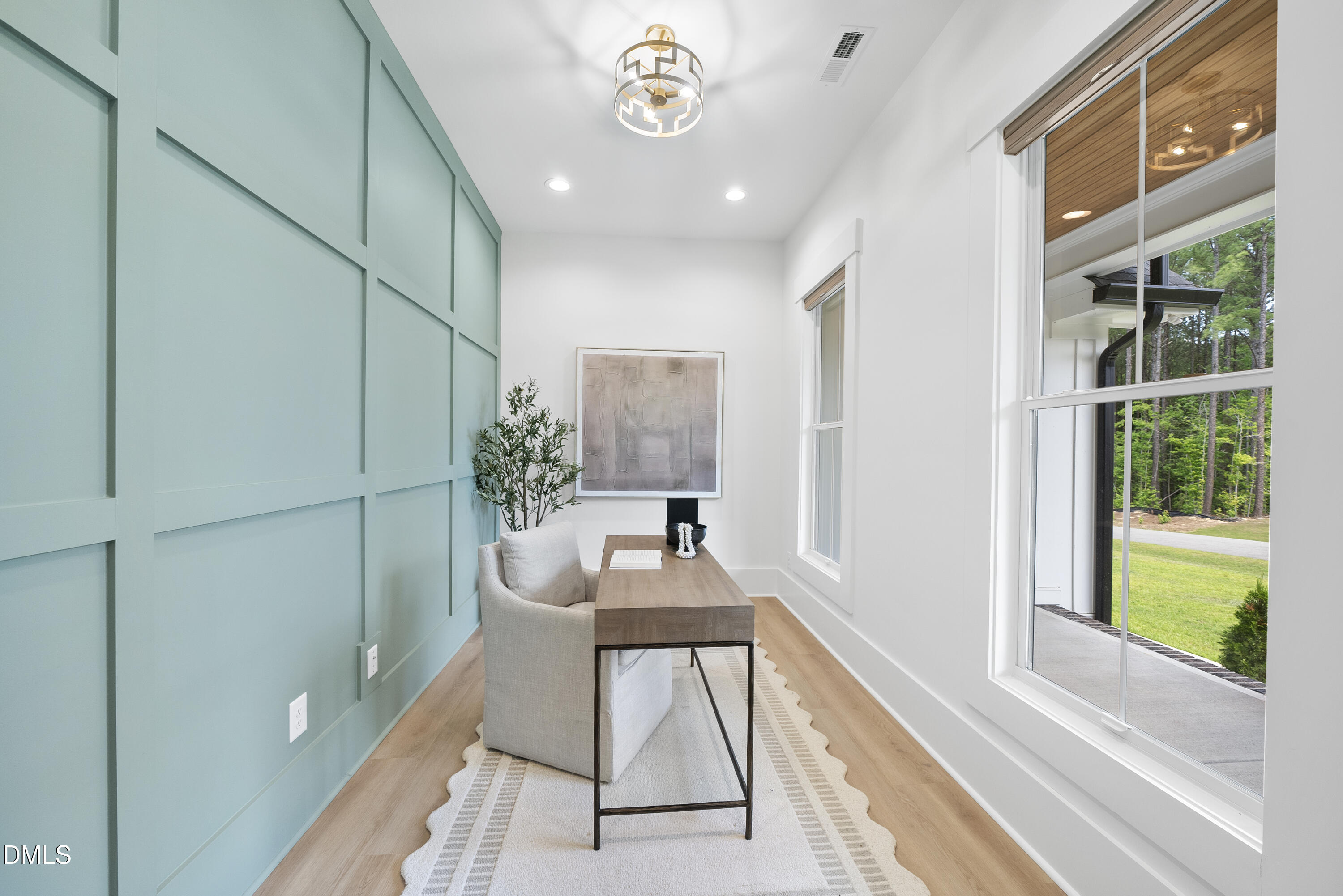 25 Downes Trail