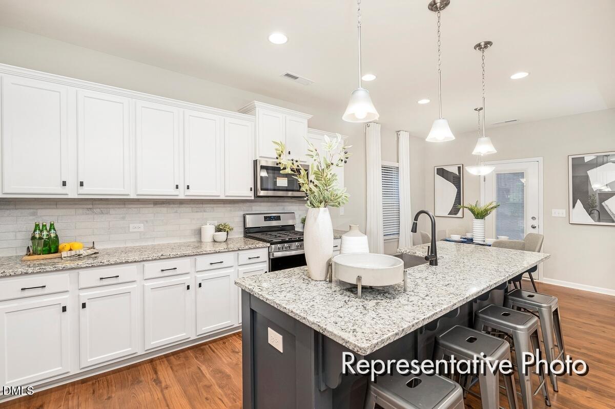 67 Blackbird Drive 215p