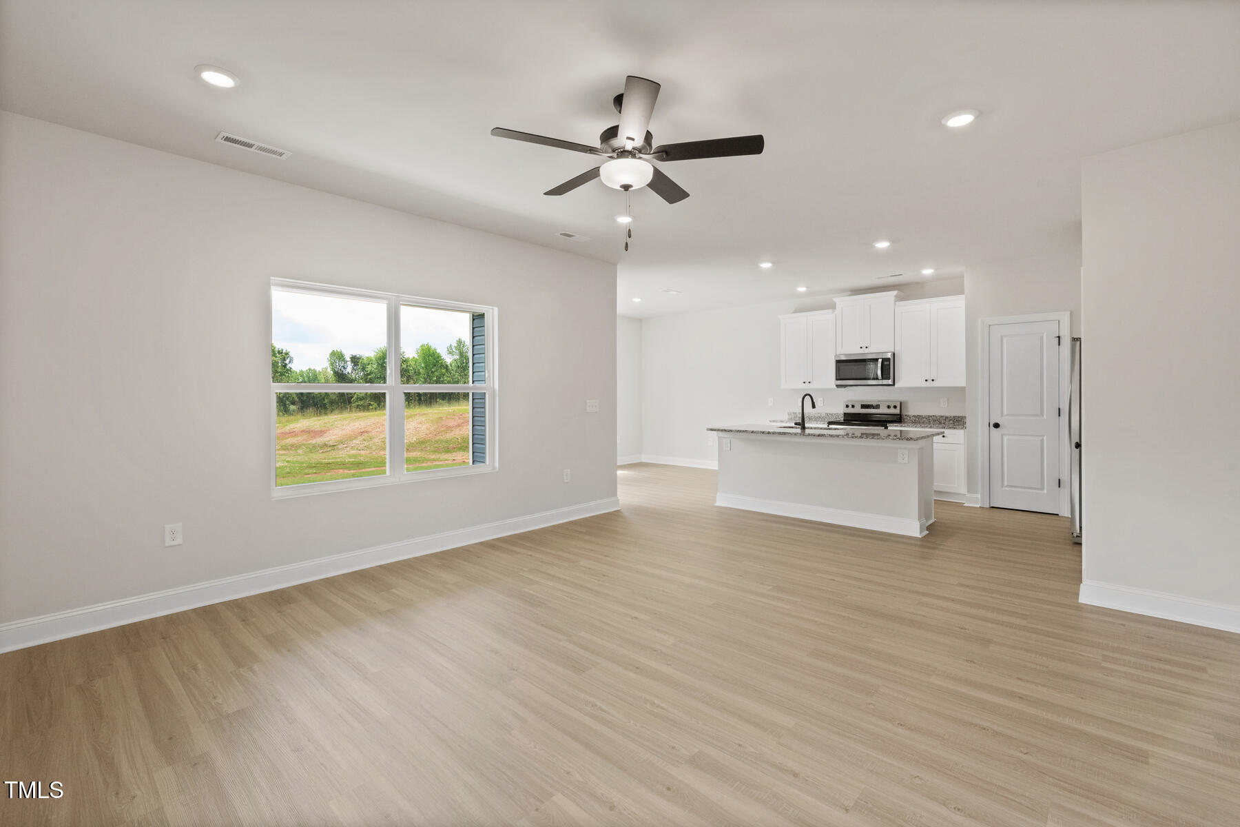 1010 Rhino Bend
