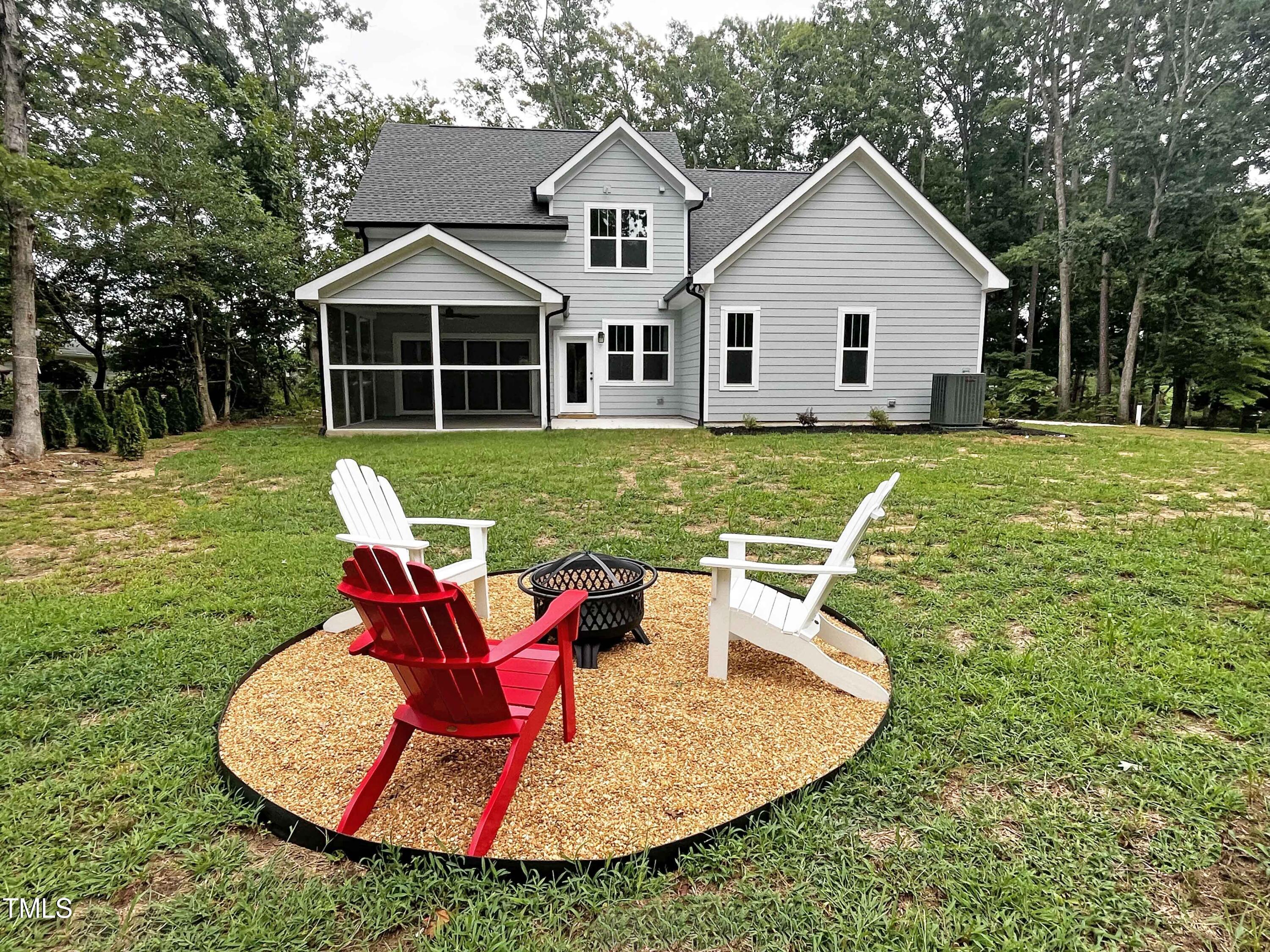 2405 Pearces Road