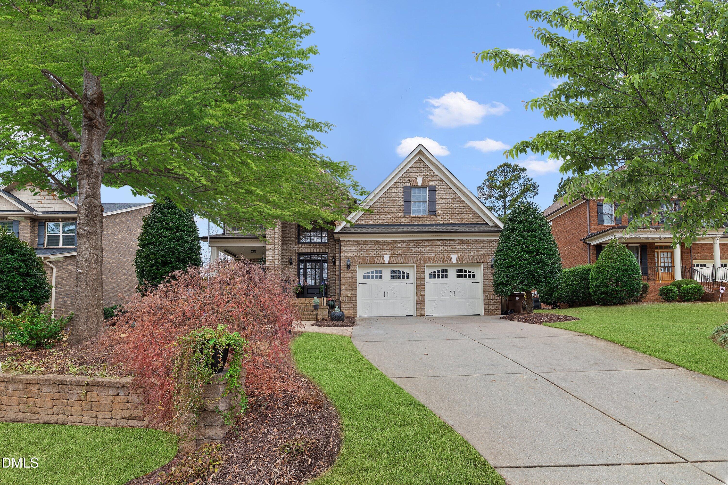 172 Valleycruise Circle