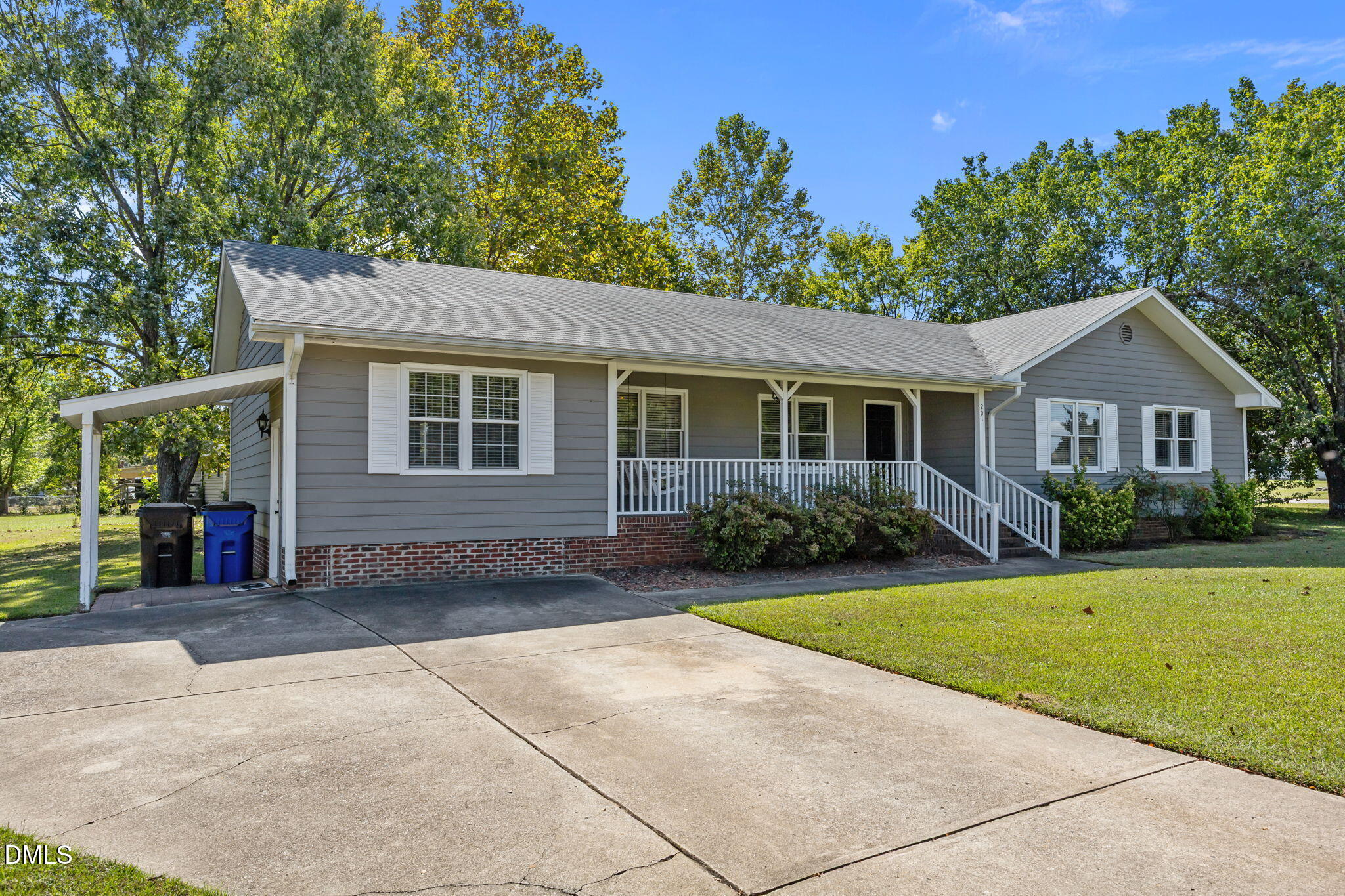 201 Mcleod Avenue