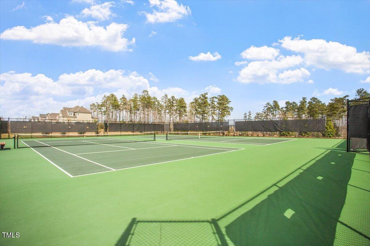 Chapel Hill, North Carolina 27516, United States, 4 Bedrooms Bedrooms, ,3 BathroomsBathrooms,Residential,Active,121555