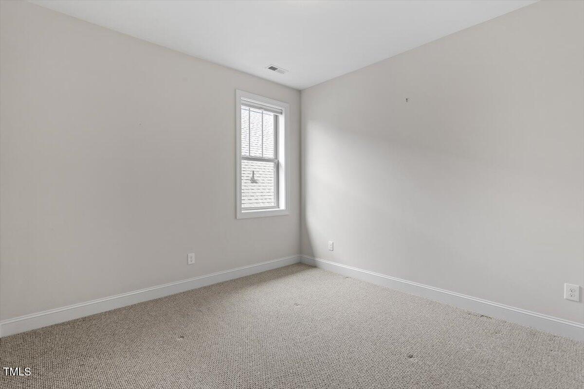 Chapel Hill, North Carolina 27516, United States, 4 Bedrooms Bedrooms, ,3 BathroomsBathrooms,Residential,Active,121555