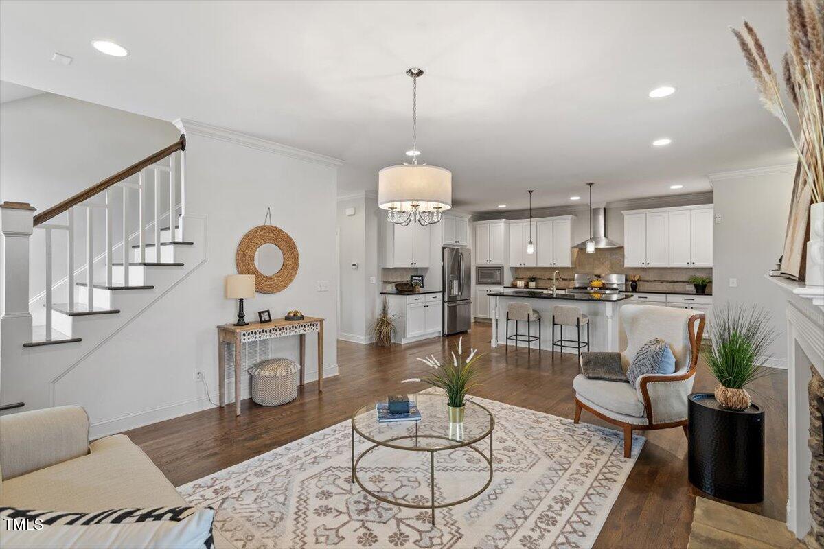 Chapel Hill, North Carolina 27516, United States, 4 Bedrooms Bedrooms, ,3 BathroomsBathrooms,Residential,Active,121555