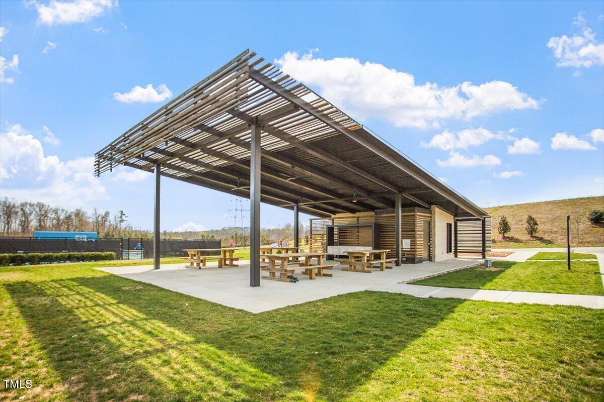 Chapel Hill, North Carolina 27516, United States, 4 Bedrooms Bedrooms, ,3 BathroomsBathrooms,Residential,Active,121555