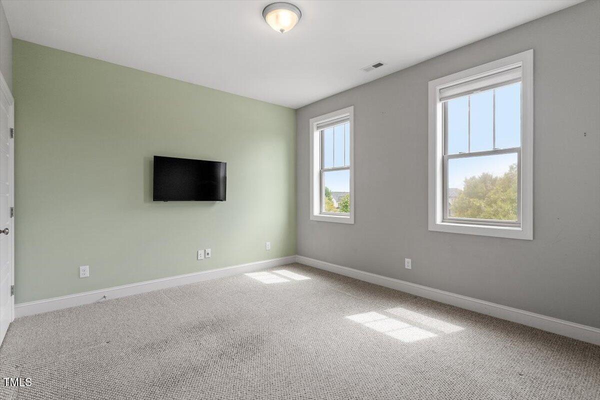 Chapel Hill, North Carolina 27516, United States, 4 Bedrooms Bedrooms, ,3 BathroomsBathrooms,Residential,Active,121555