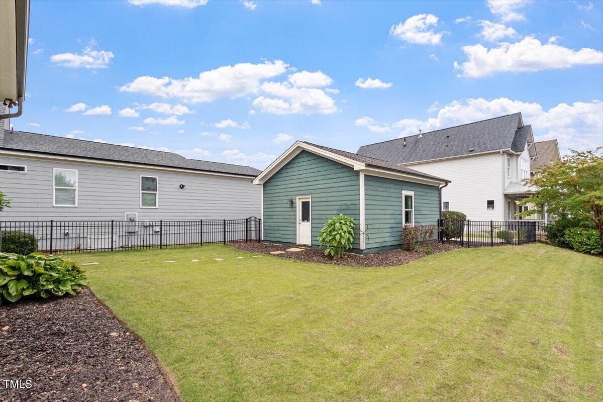 Chapel Hill, North Carolina 27516, United States, 4 Bedrooms Bedrooms, ,3 BathroomsBathrooms,Residential,Active,121555