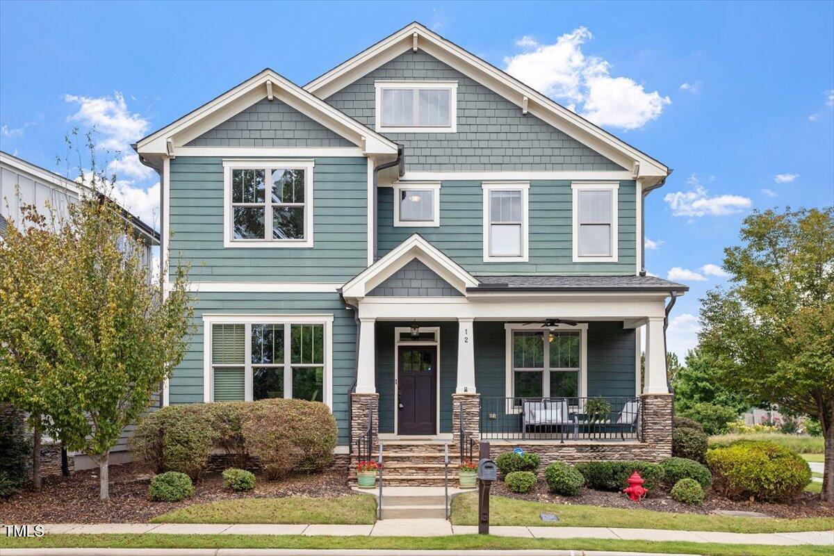 Chapel Hill, North Carolina 27516, United States, 4 Bedrooms Bedrooms, ,3 BathroomsBathrooms,Residential,Active,121555