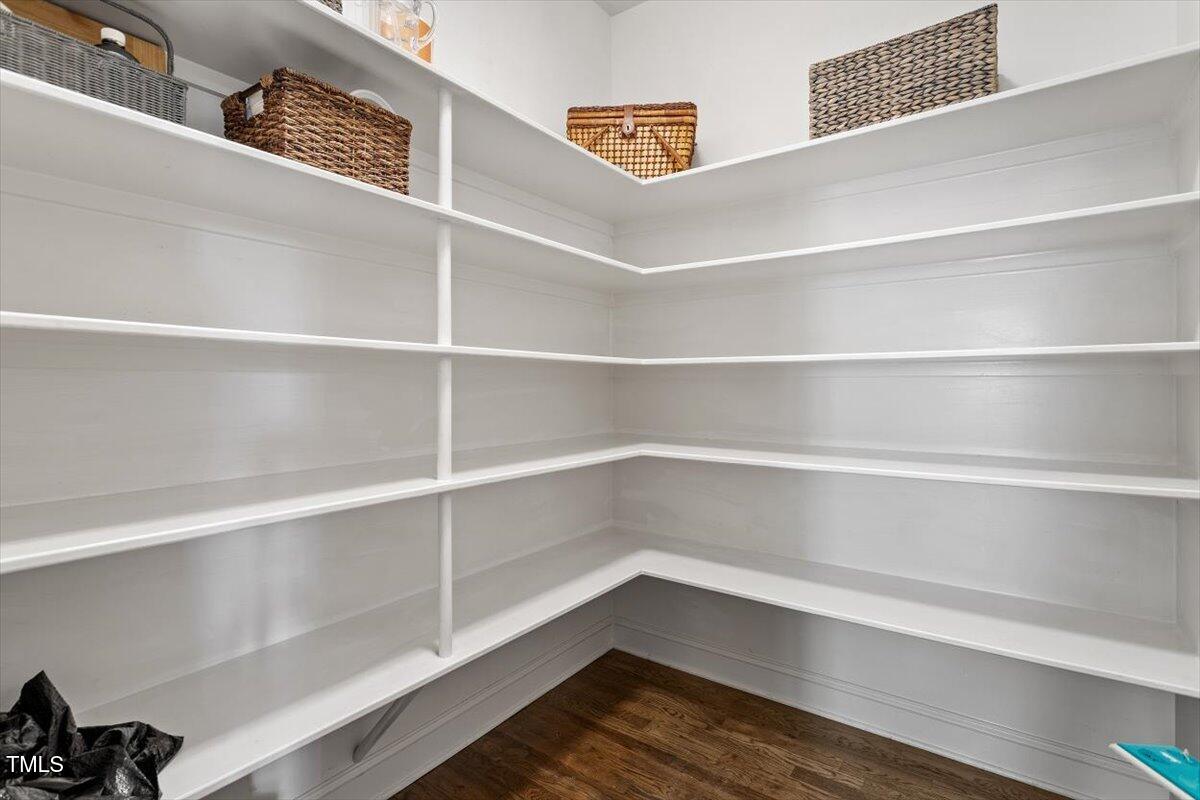 Chapel Hill, North Carolina 27516, United States, 4 Bedrooms Bedrooms, ,3 BathroomsBathrooms,Residential,Active,121555