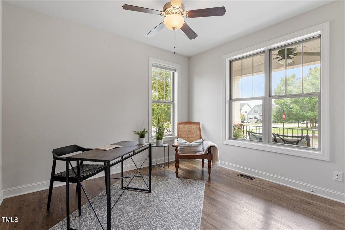 Chapel Hill, North Carolina 27516, United States, 4 Bedrooms Bedrooms, ,3 BathroomsBathrooms,Residential,Active,121555