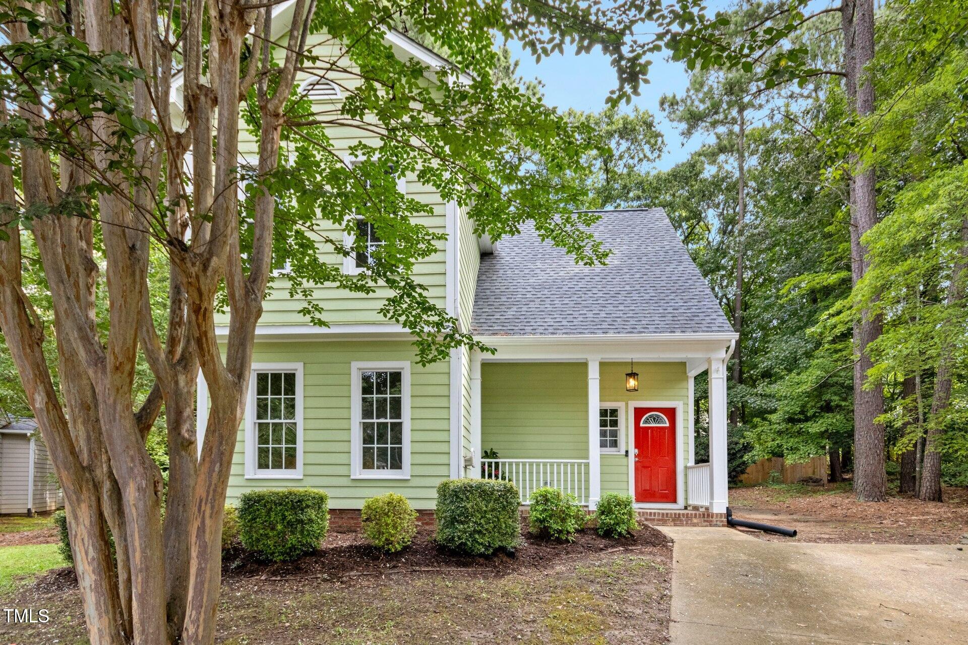 8 Brevard Court