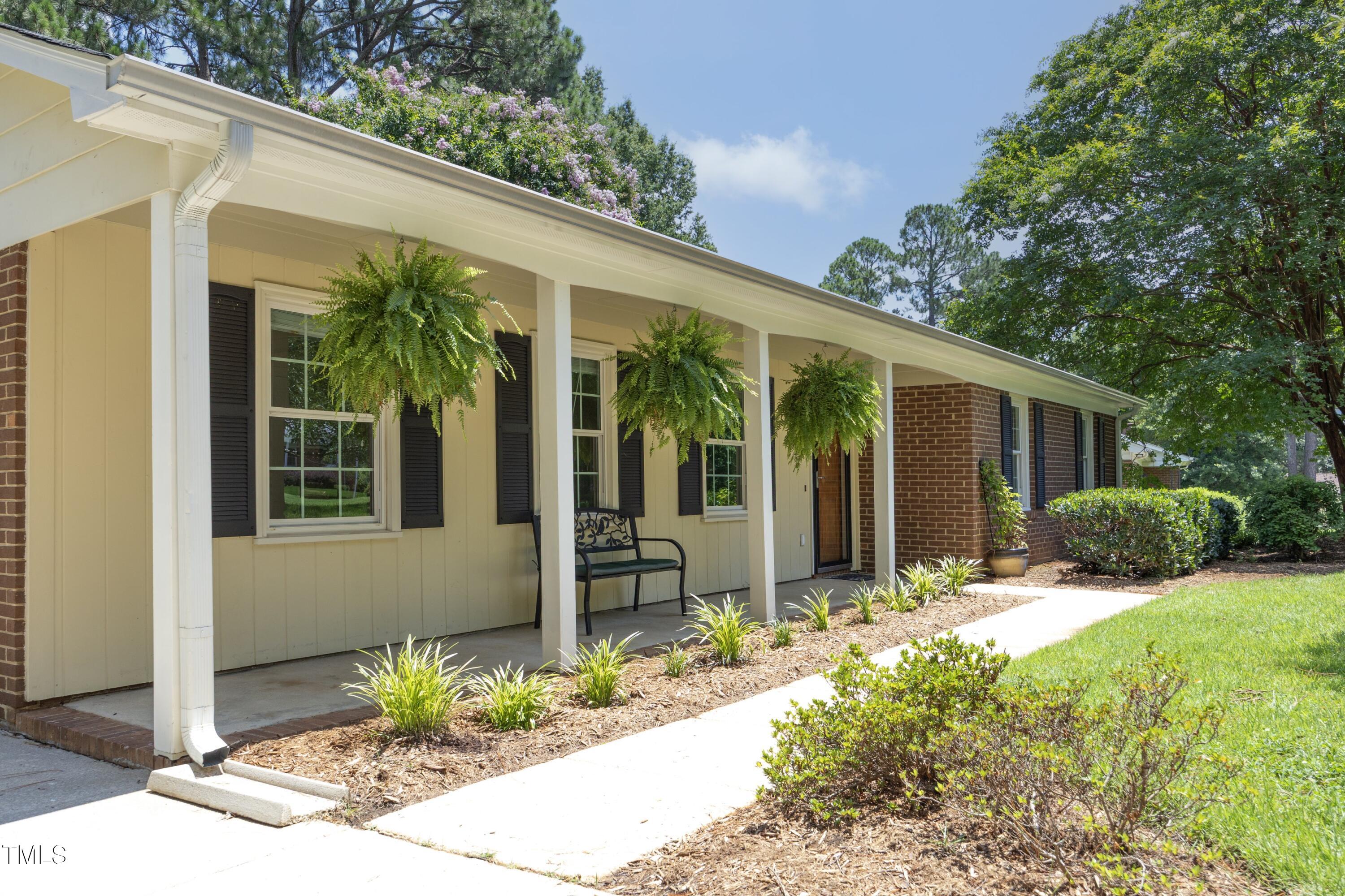 3112 Carovel Court