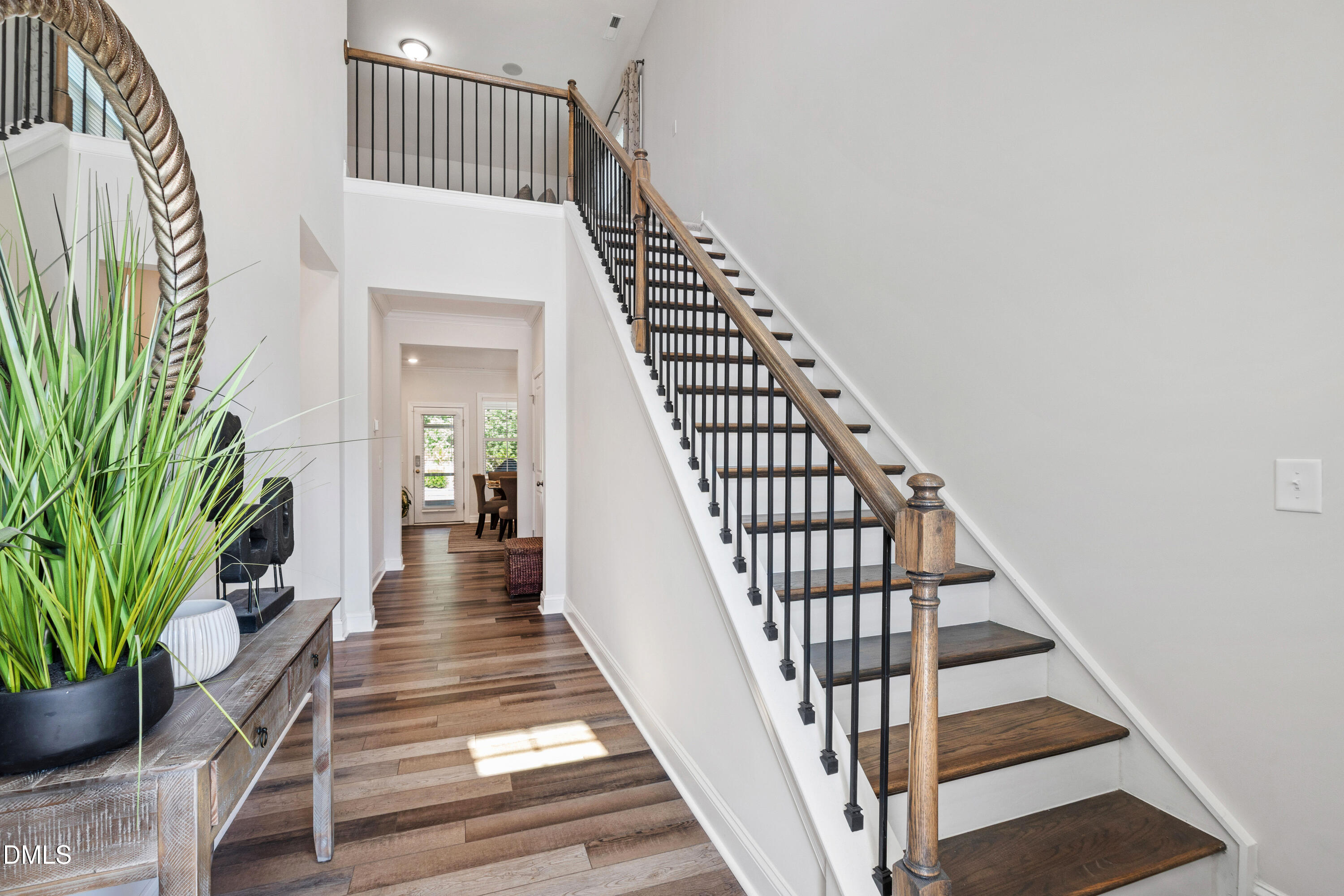 4945 Abundance Avenue