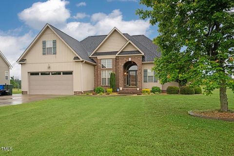 Single Family Residence in Wilson NC 4202 Drummond Drive 1.jpg