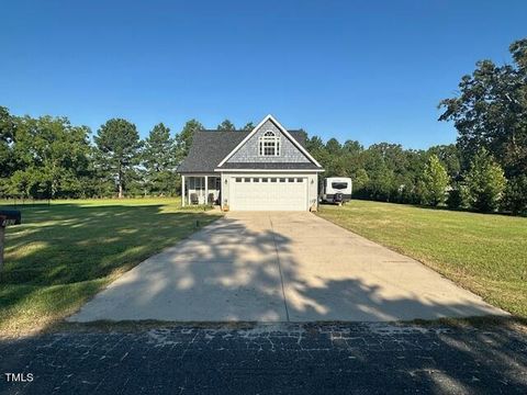 A home in Dunn