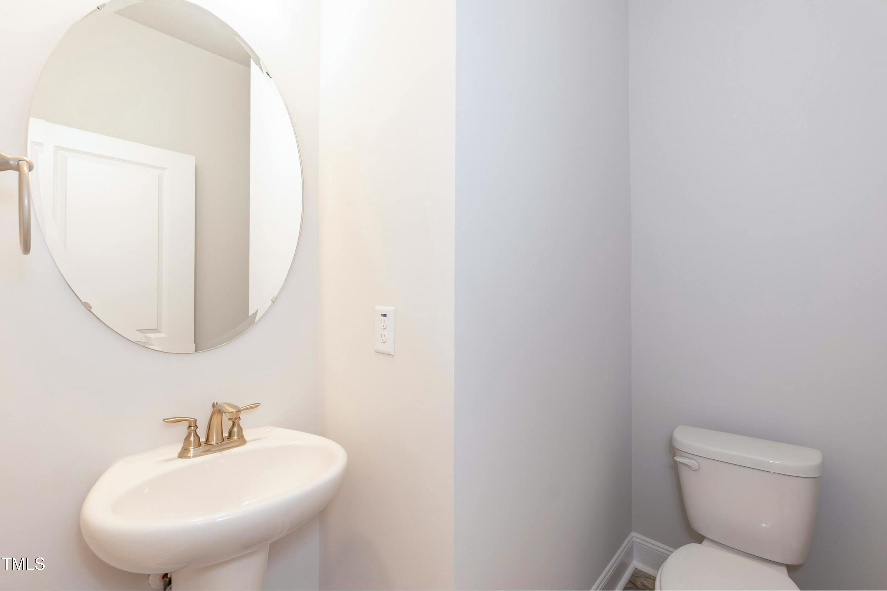 251 Hopewell Br Court