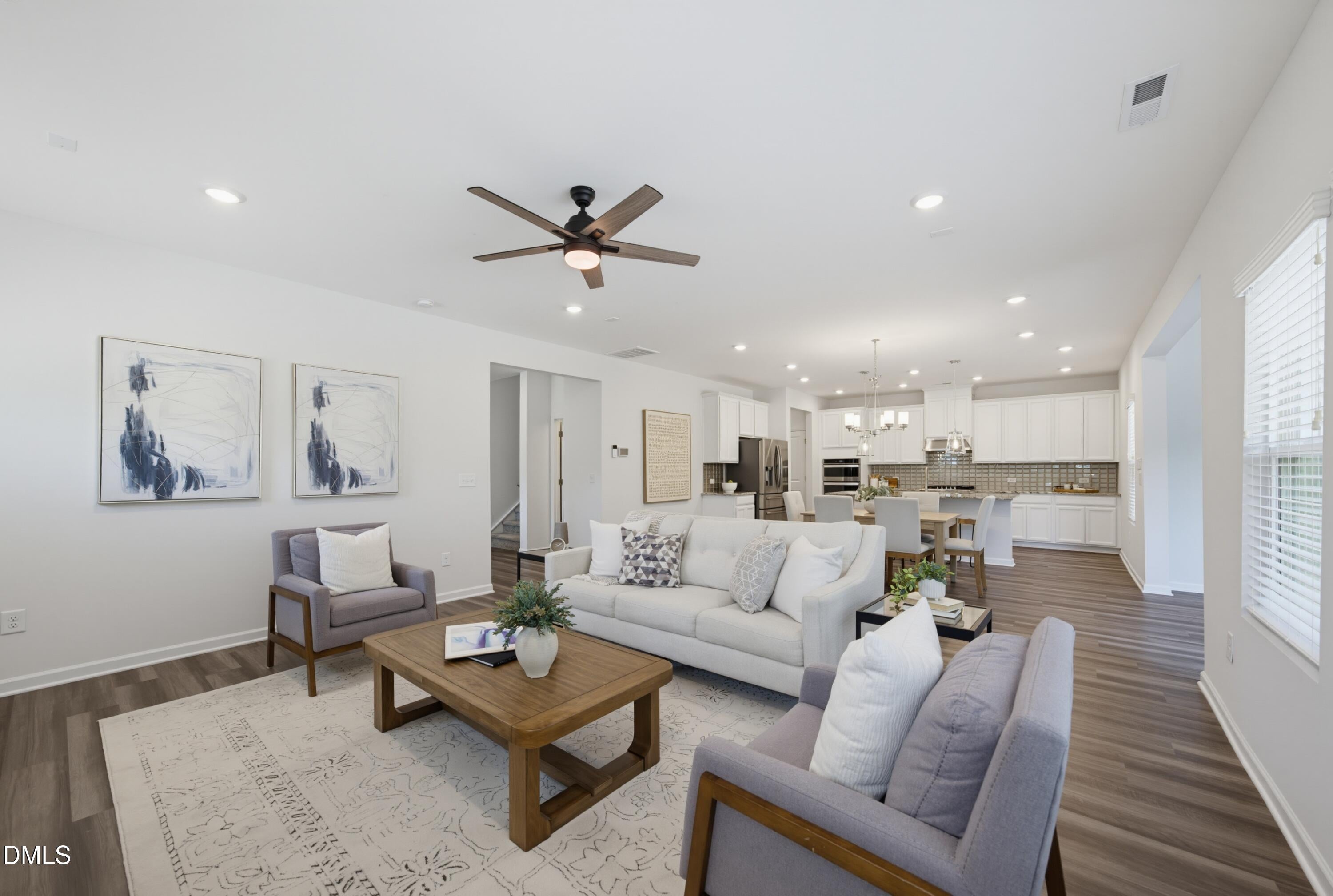 537 Oaks End Drive