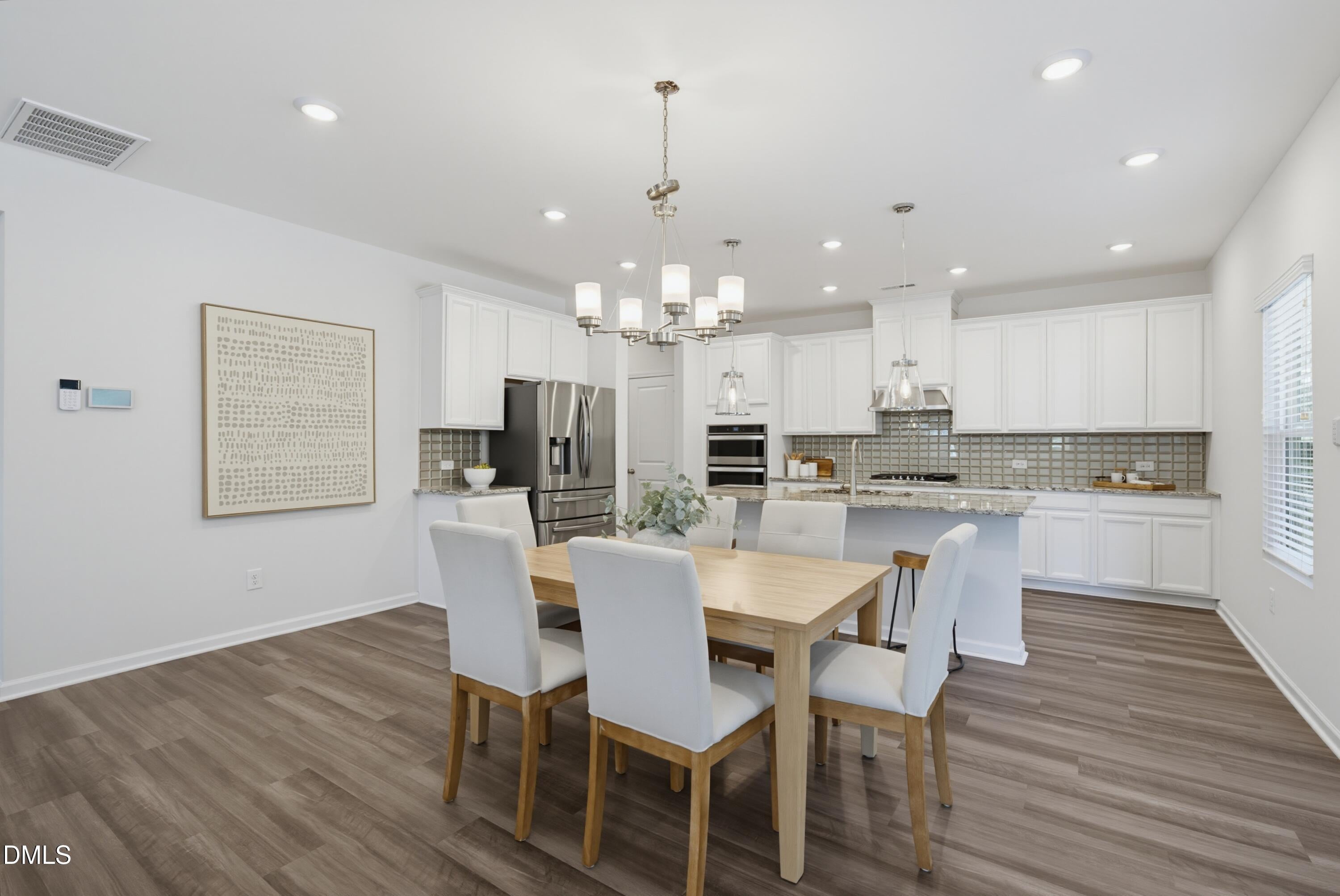 537 Oaks End Drive