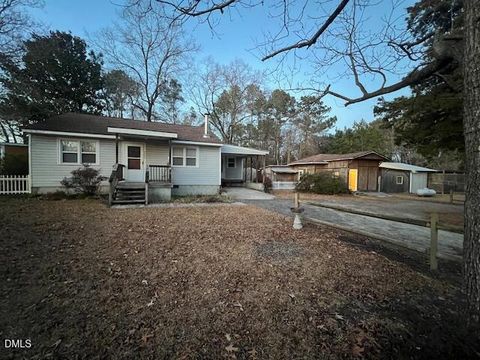 3339 Ebenezer Church Road Benson NC 27504