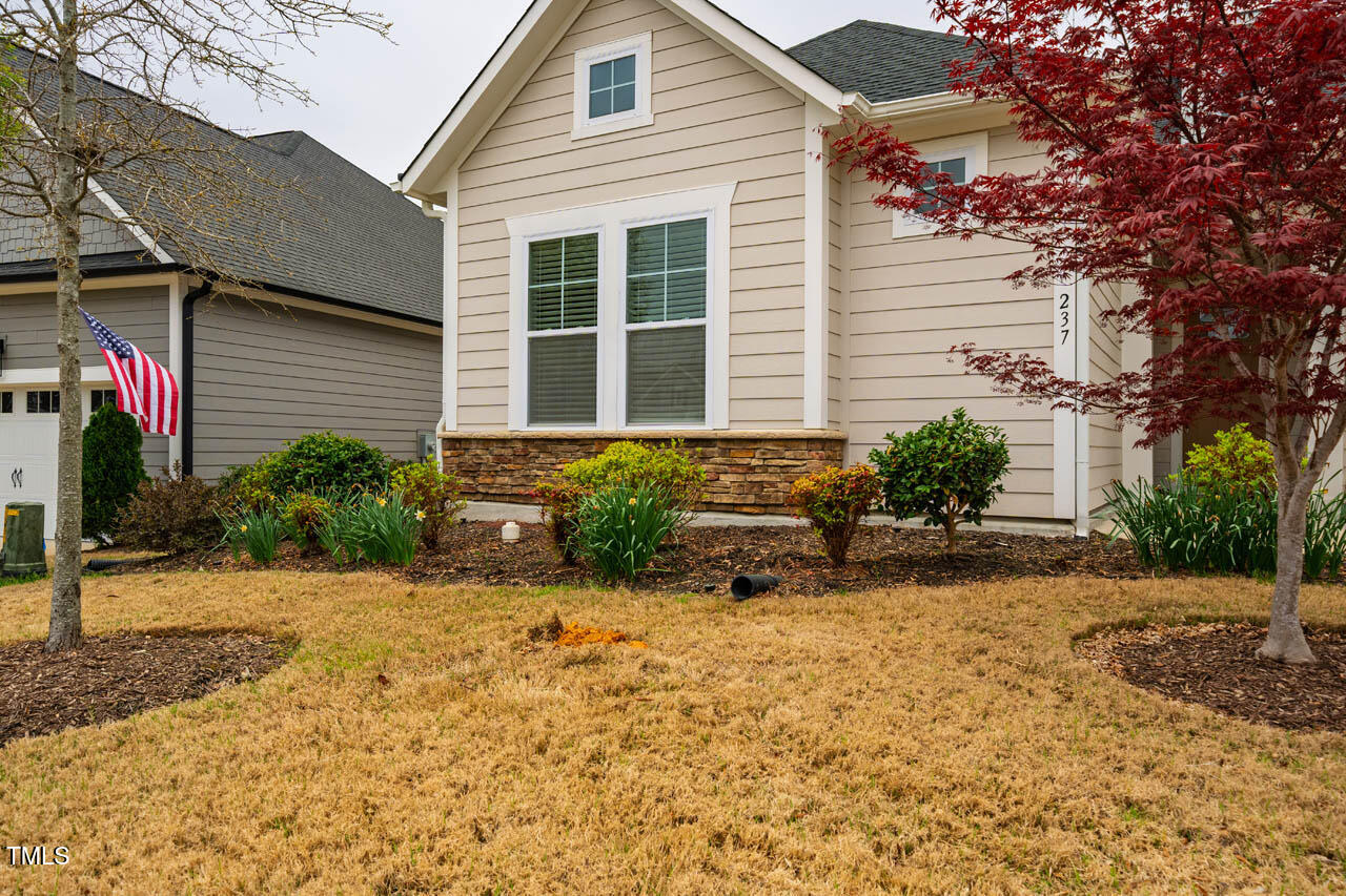 237 Abercorn Circle