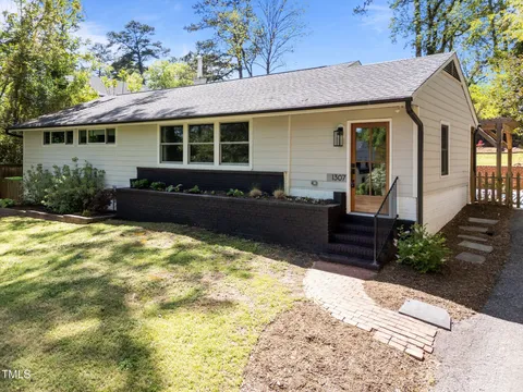 MLS: 10088311